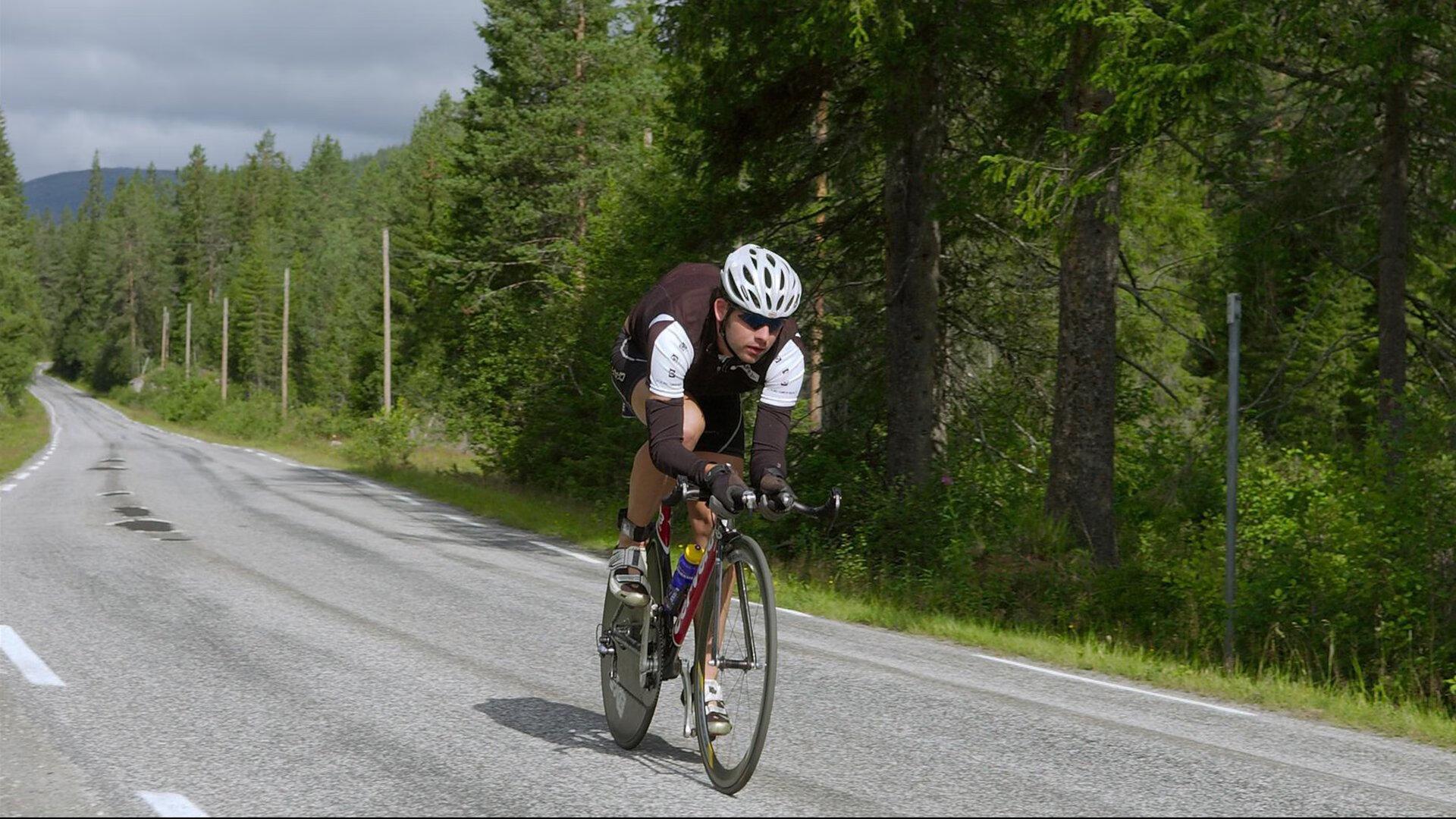 雪橇世界杯激战正酣,德国选手再创赛道纪录